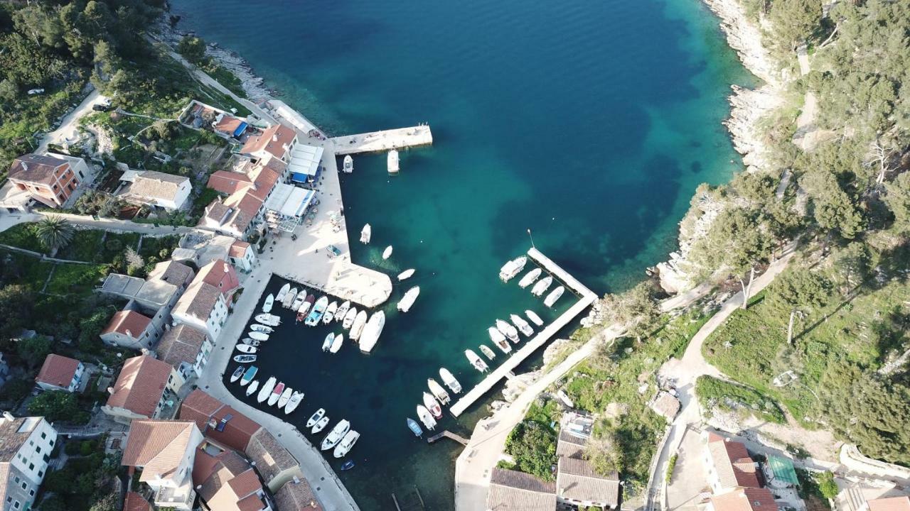 Guesthouse Antonija Veli Lošinj Exterior foto